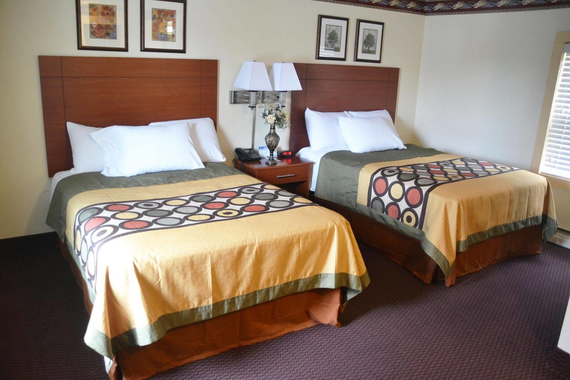 Scottish Inns Potsdam Ngoại thất bức ảnh