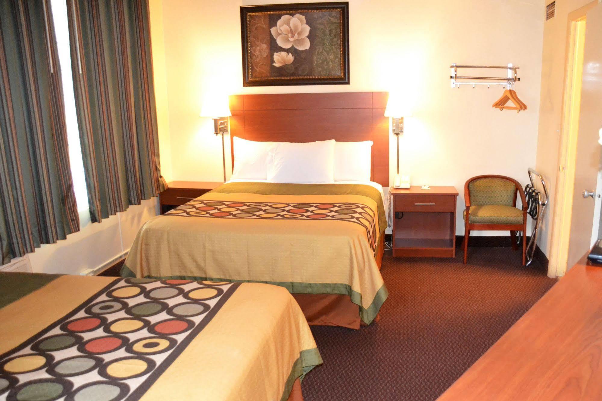 Scottish Inns Potsdam Ngoại thất bức ảnh